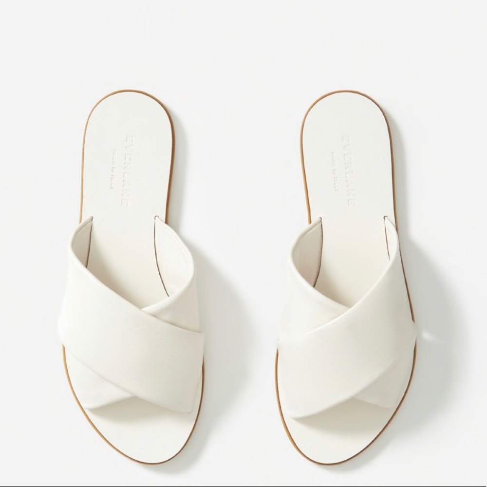 Crossover Sandal
